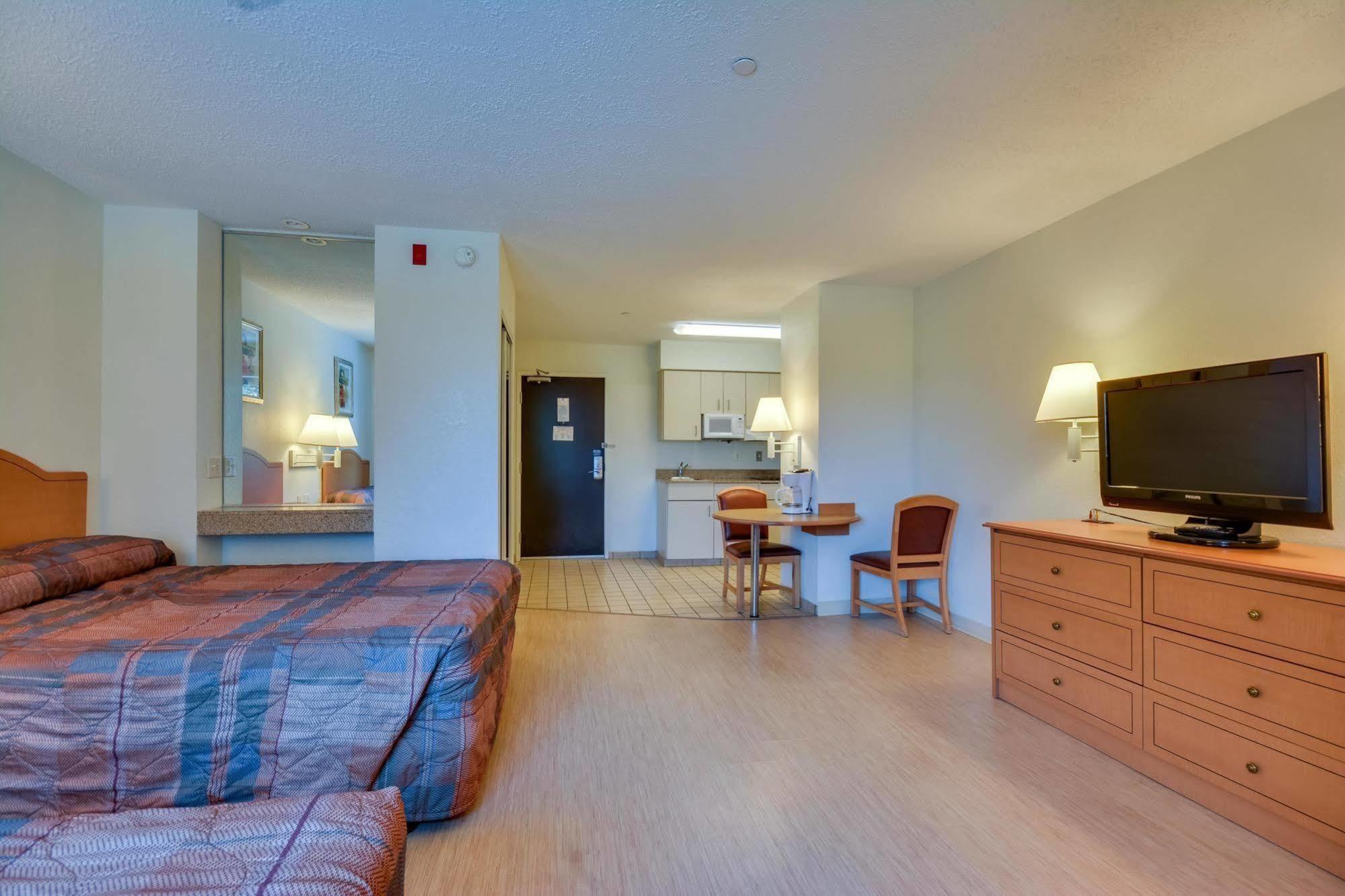 Motel 6-Biloxi, Ms - Beach Εξωτερικό φωτογραφία